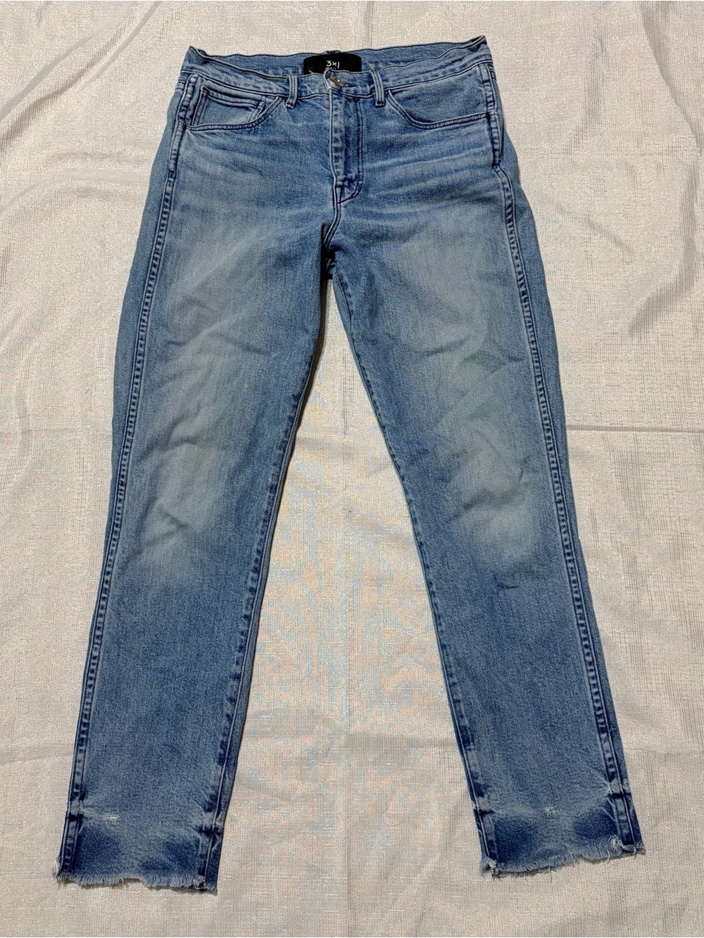 3x1 NYC women’s Light Blue Straight-Leg Jeans size 26, 26.5” inseam